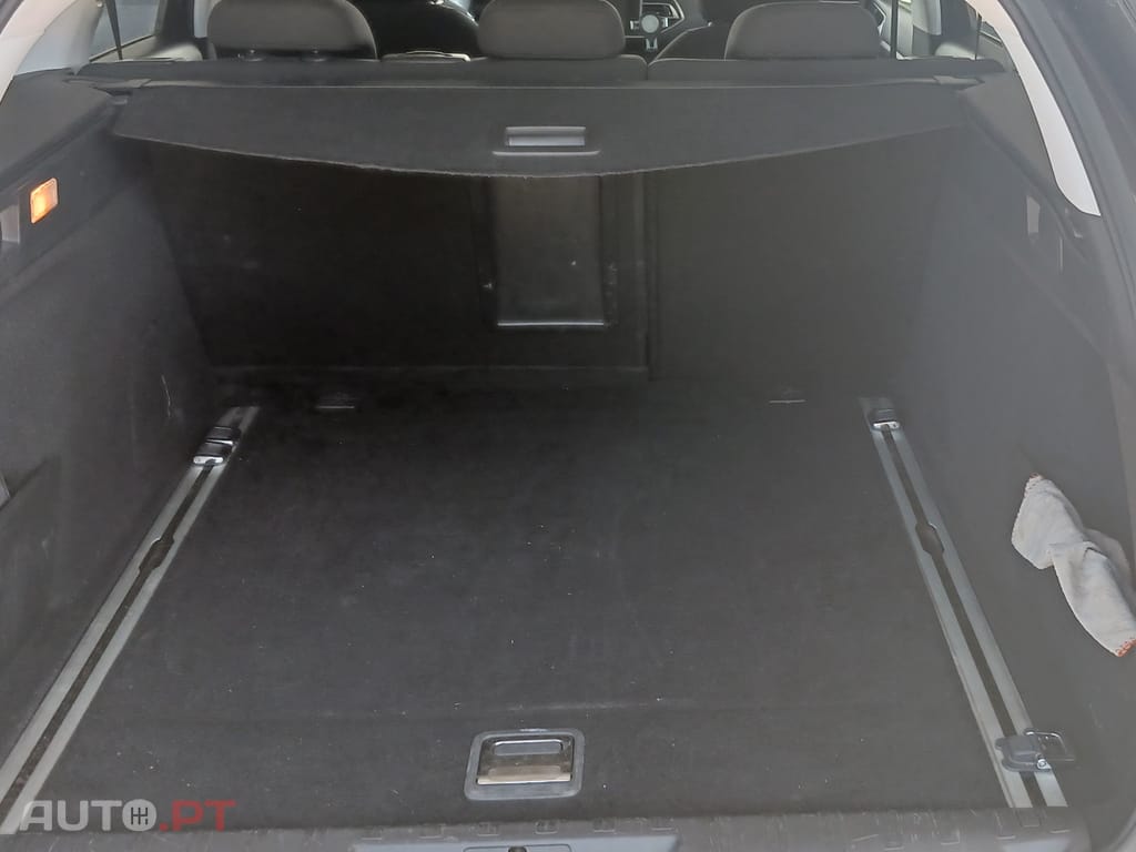 Peugeot 308 SW 1.6 BluHdi