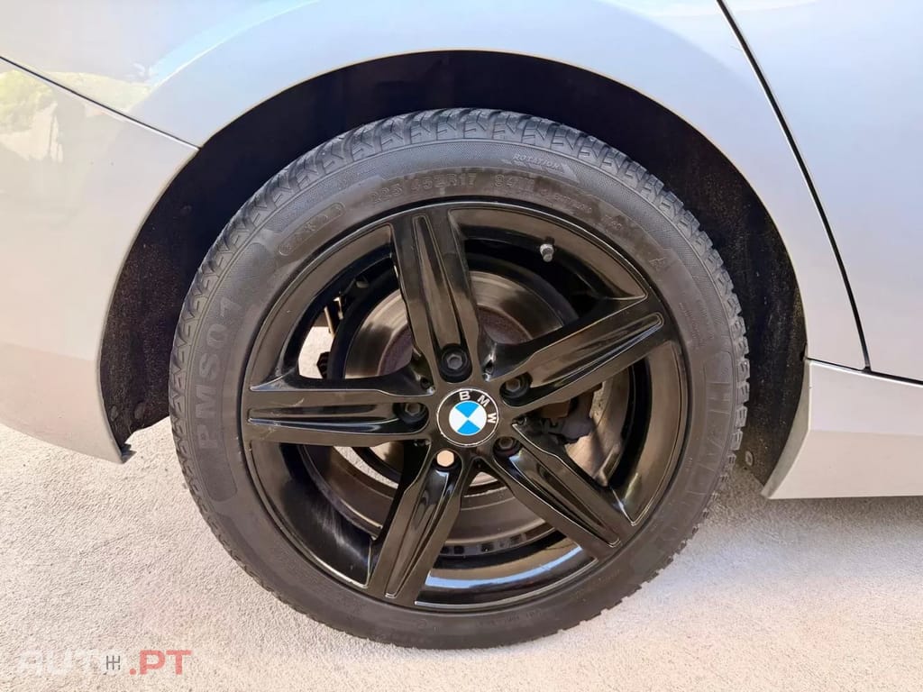 BMW 116 d EfficientDynamics Edition Sport Line — fotografia 26