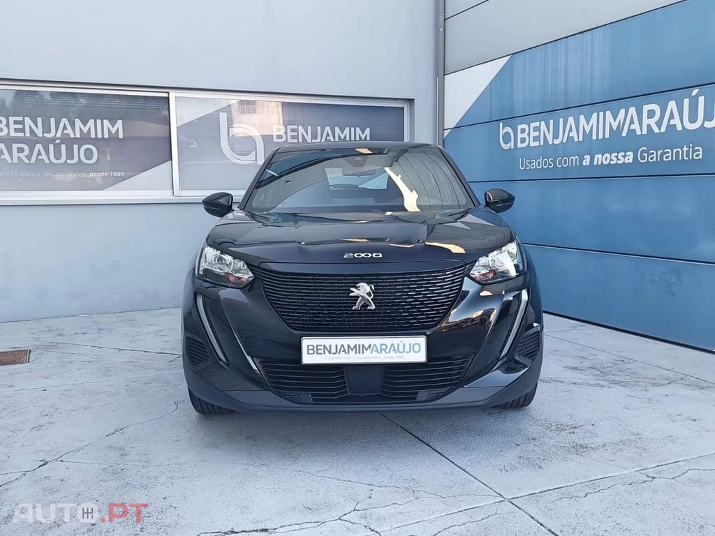 Peugeot 2008 1.2 PureTech Active Pack