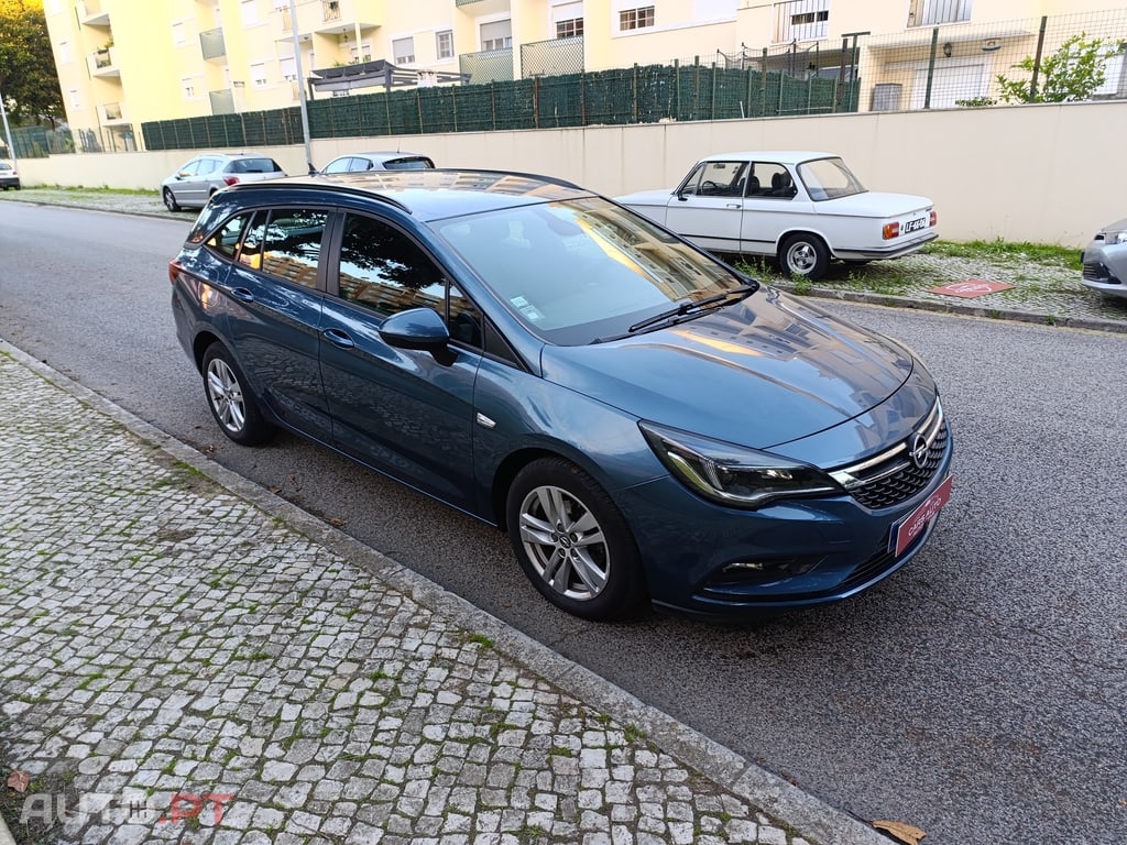 Opel Astra Sports Tourer Sports Tourer Executive sport