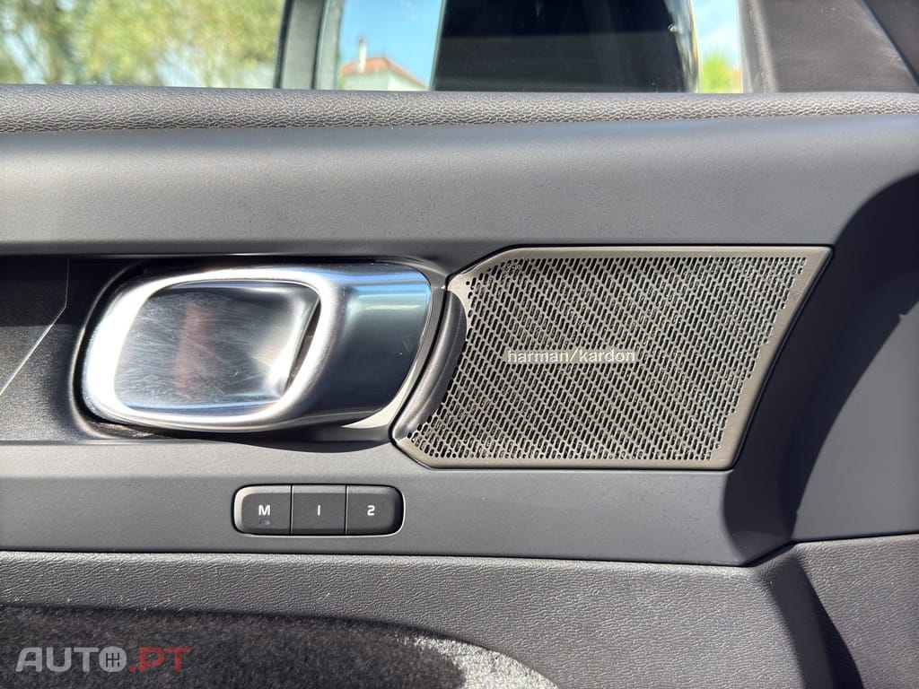 Volvo XC40 Recharge 82 kWh Twin Motor Ultimate