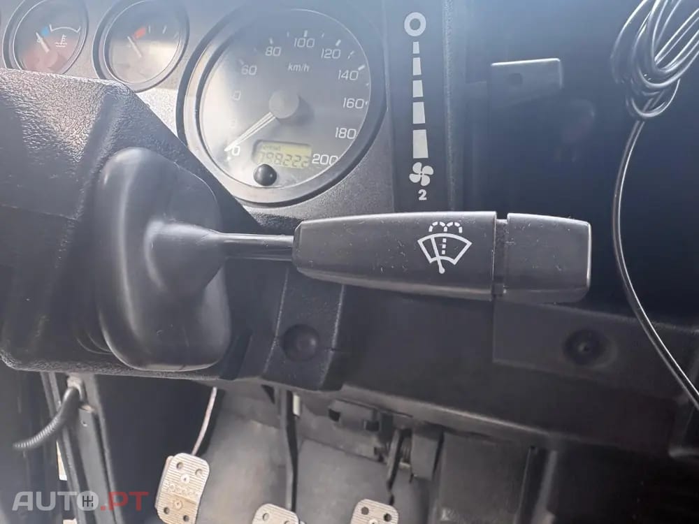 Land Rover Defender 90 2.5 Td5 S