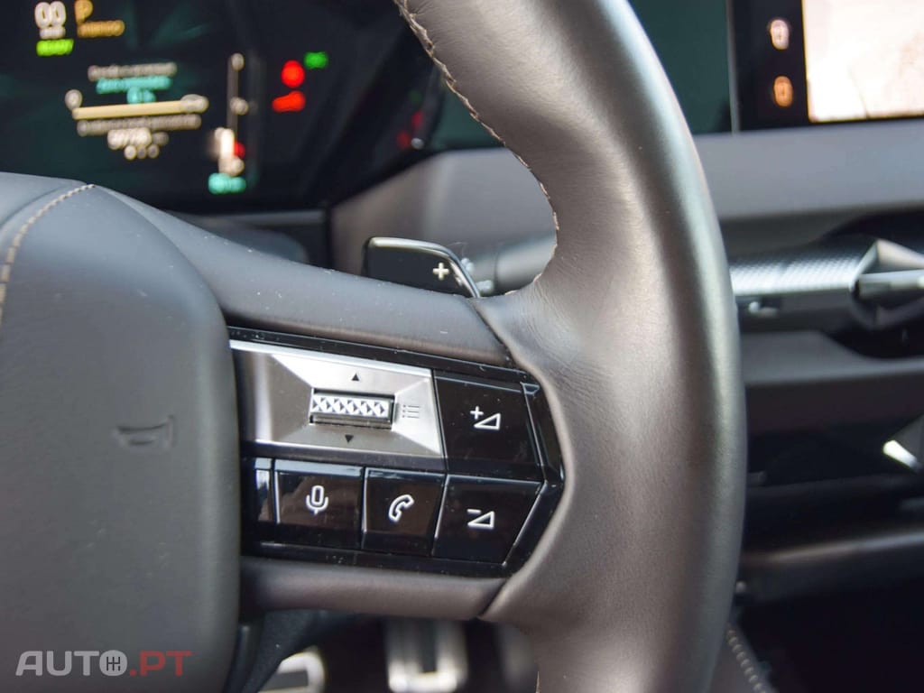 DS DS4 E- Tense 1.6 Hybrid La Premiere