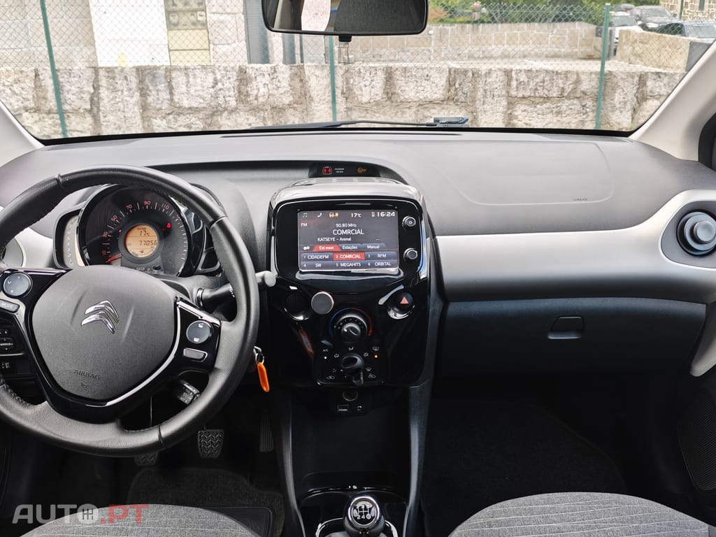 Citroen C1 1.0 VTi Shine