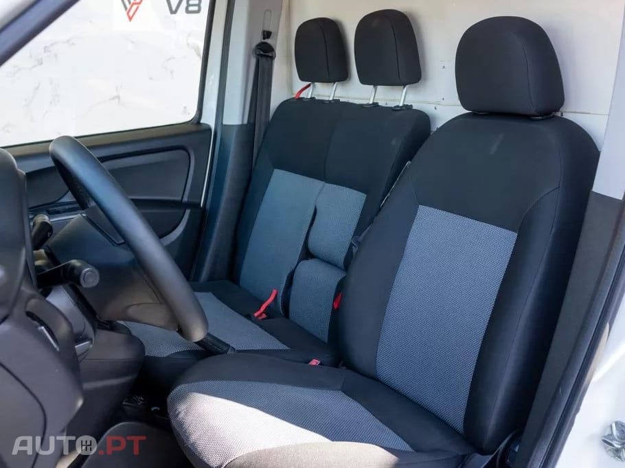 Fiat Doblo  Maxi 1.3 MultiJet Isotérmica 3 Lug.