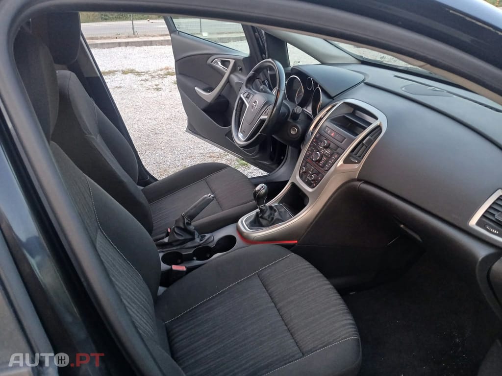 Opel Astra 1.4