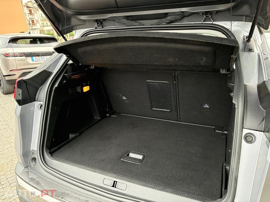 Peugeot 3008 1.5 BlueHDi Active