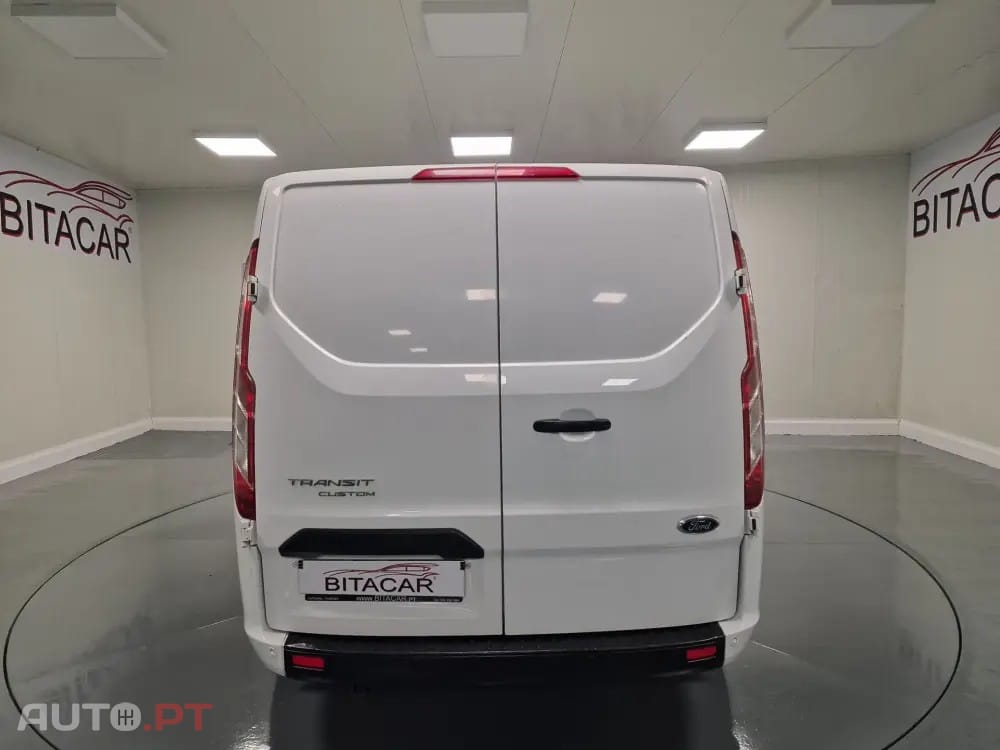 Ford Transit Custom 310L1 2.0 TDCi H1-Tecto Baixo Trend