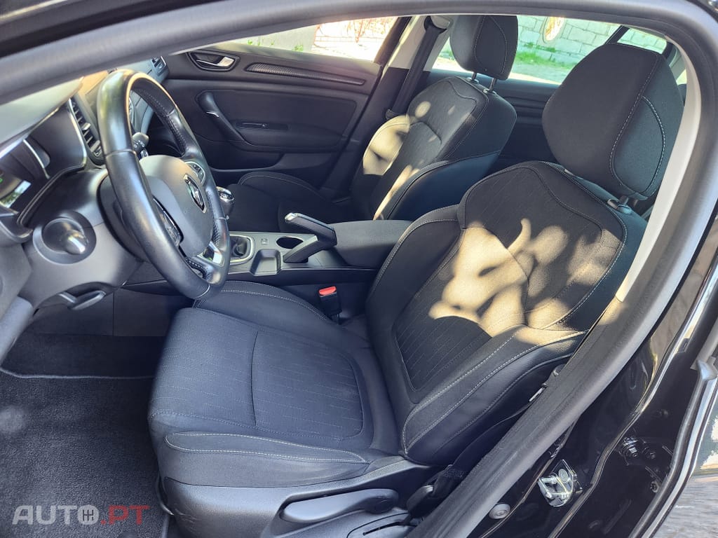 Renault Mégane Sport Tourer 1.5 Blue dCi Limited