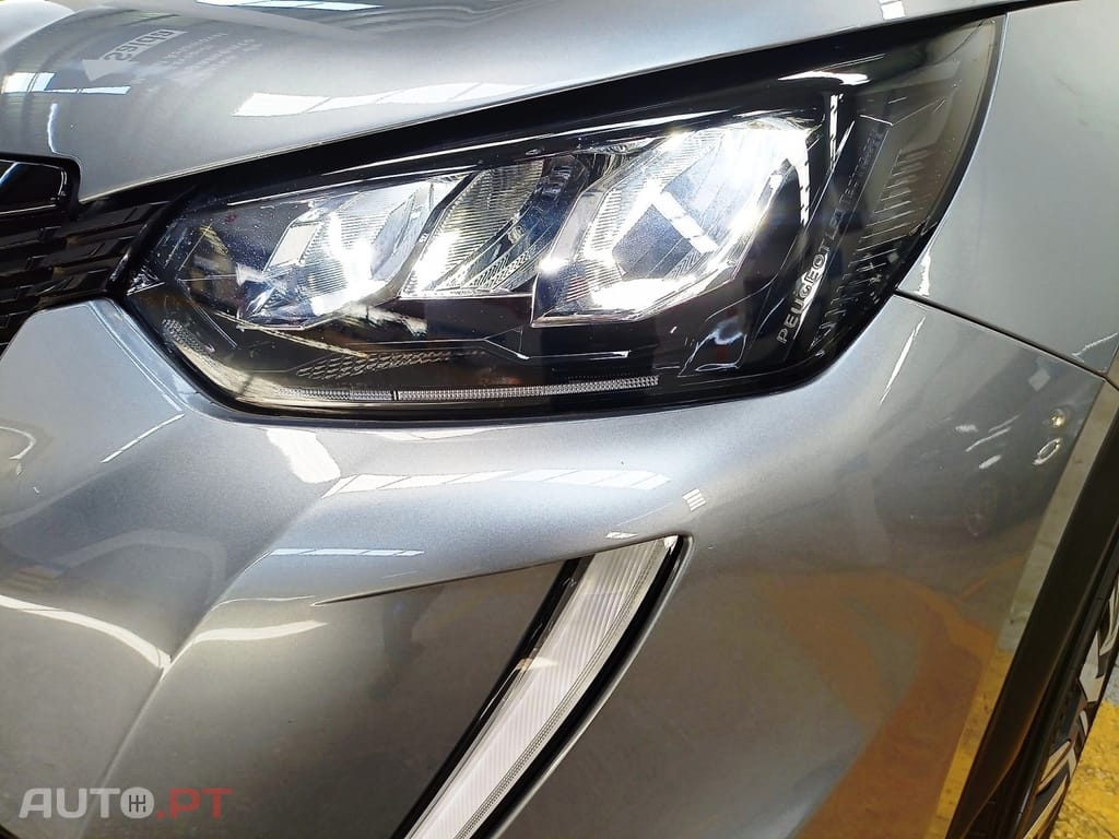 Peugeot 2008 PureTech 100 Stop&Start Active