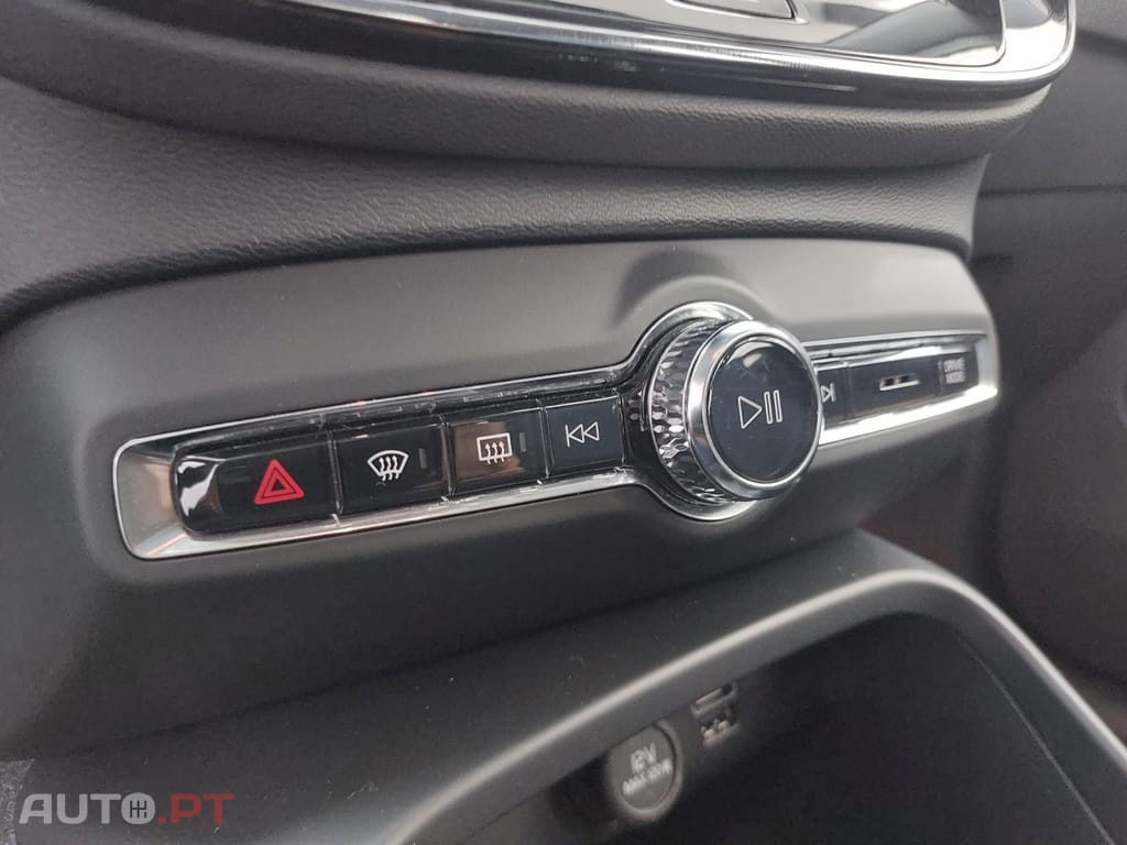 Volvo XC40 1.5 T5 PHEV Inscription Expression