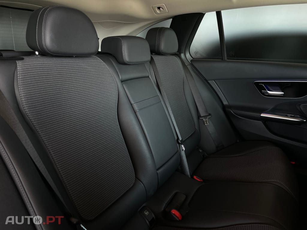 Mercedes-Benz C 300 e T 9G-TRONIC Avantgarde Advanced
