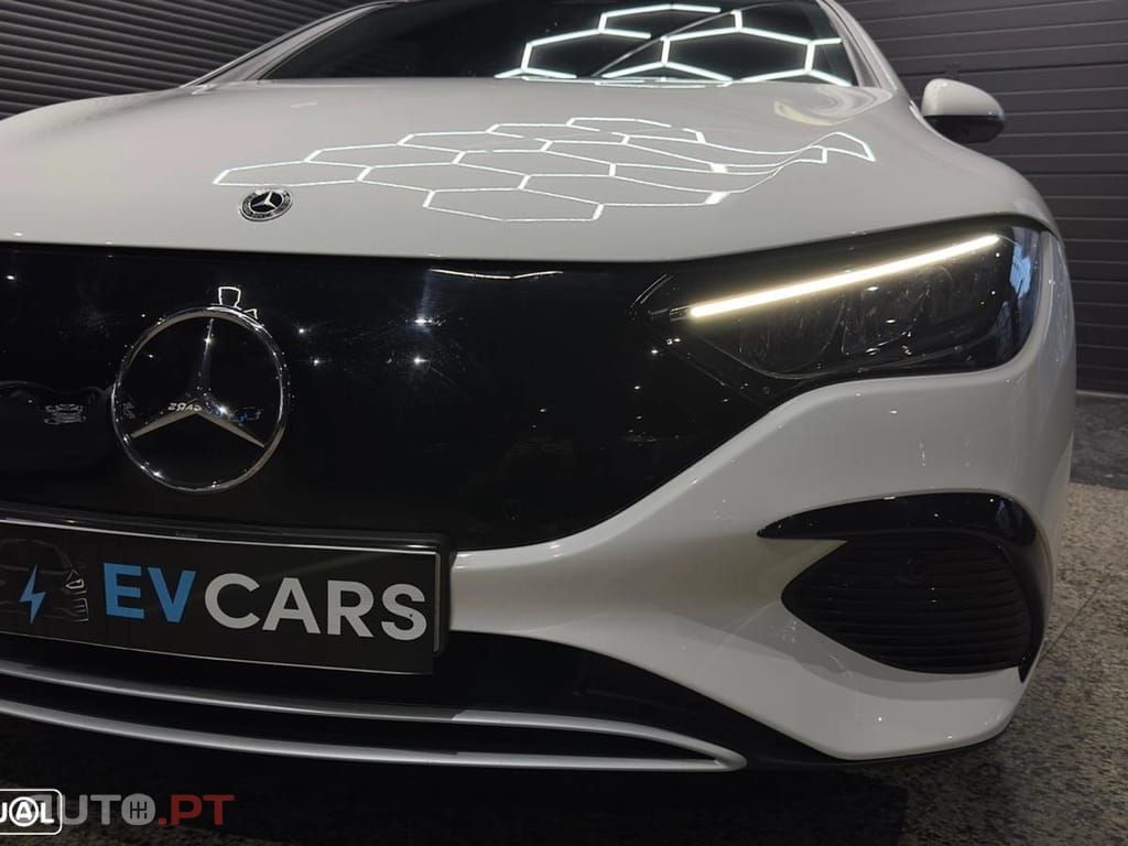 Mercedes-Benz EQE 350
