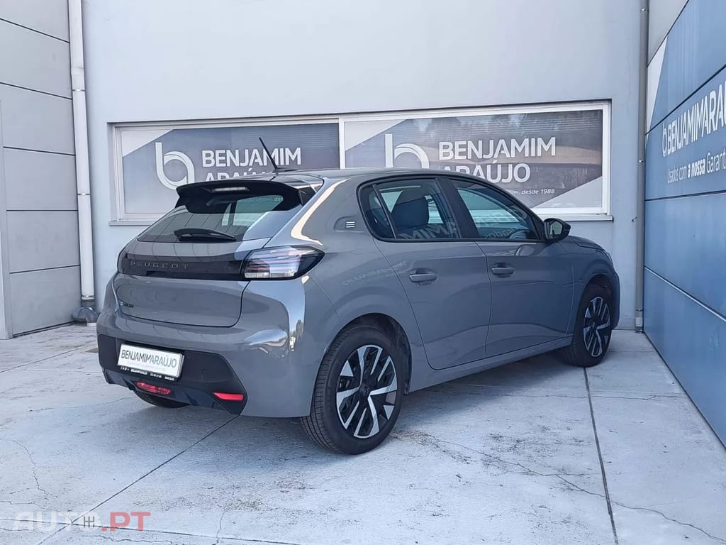 Peugeot E-208 50 kWh Active Pack
