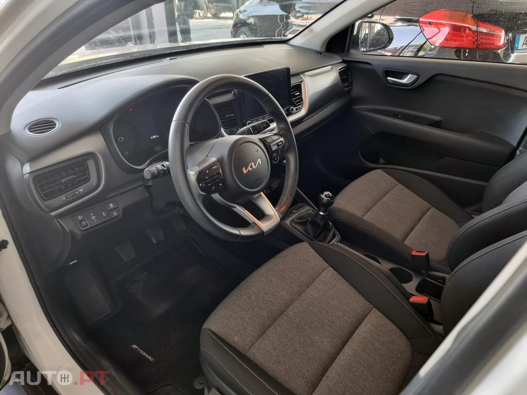 Kia Stonic 1.2 Dynamic