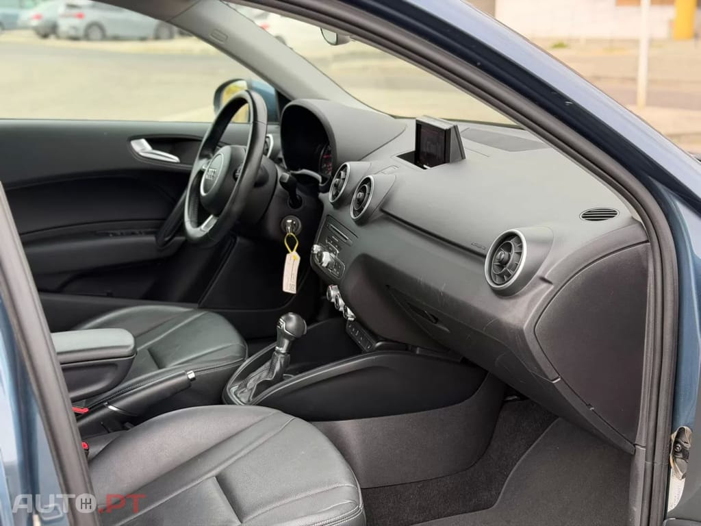 Audi A1 1.0 TFSI ultra S tronic