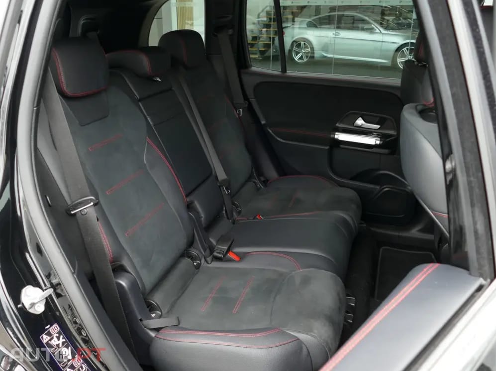 Mercedes-Benz GLB 180 d AMG Line