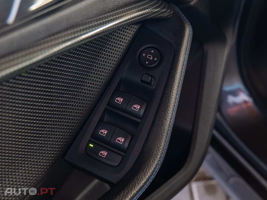 BMW 116 d Pack Desportivo M