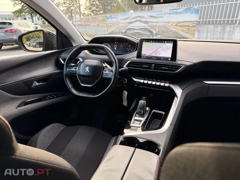 Peugeot 3008 1.6 BlueHDi Allure EAT6