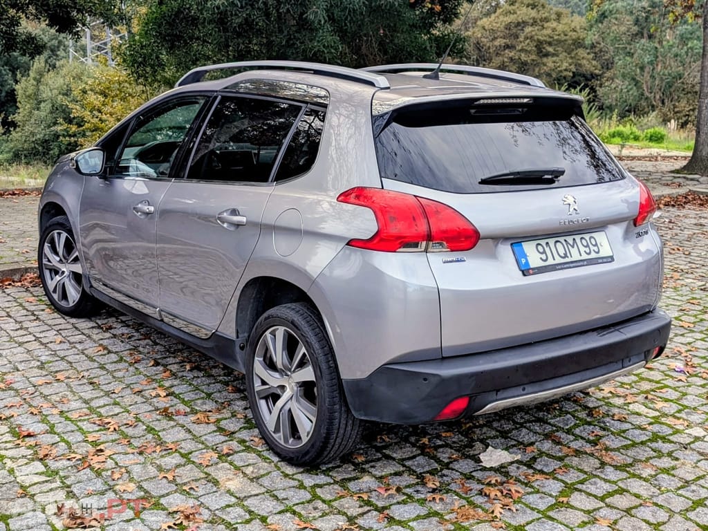 Peugeot 2008 1.6 BlueHDi Crossway