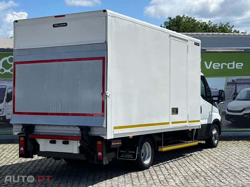 Iveco Daily PLATAFORMA + CONTENTOR