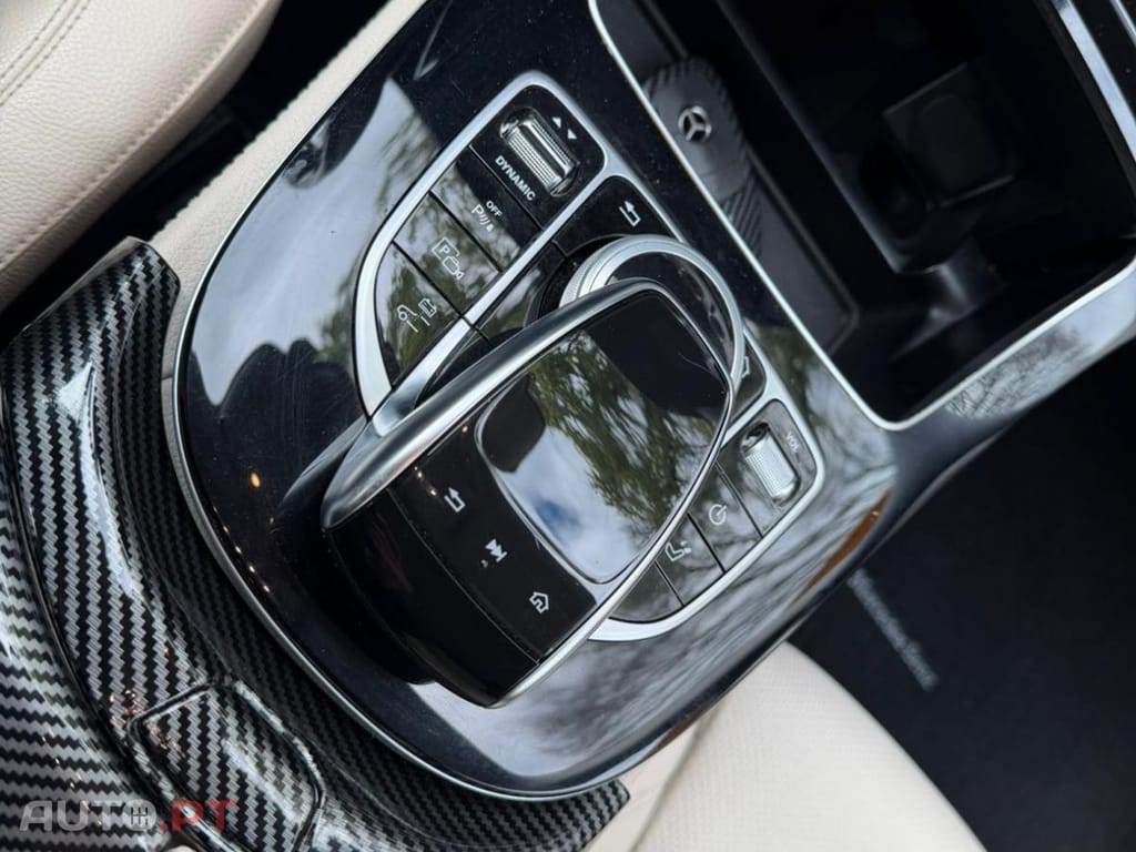 Mercedes-Benz E 300 De Avantgarde