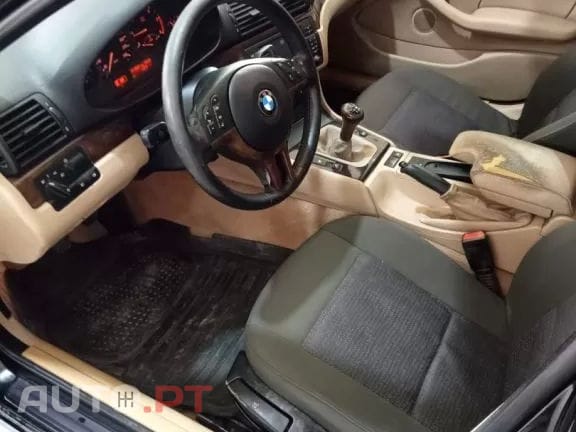 BMW 320 d Touring Navigator