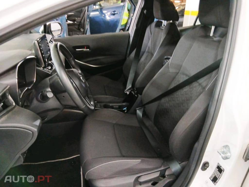 Toyota Corolla 1.8 Hybrid Comfort