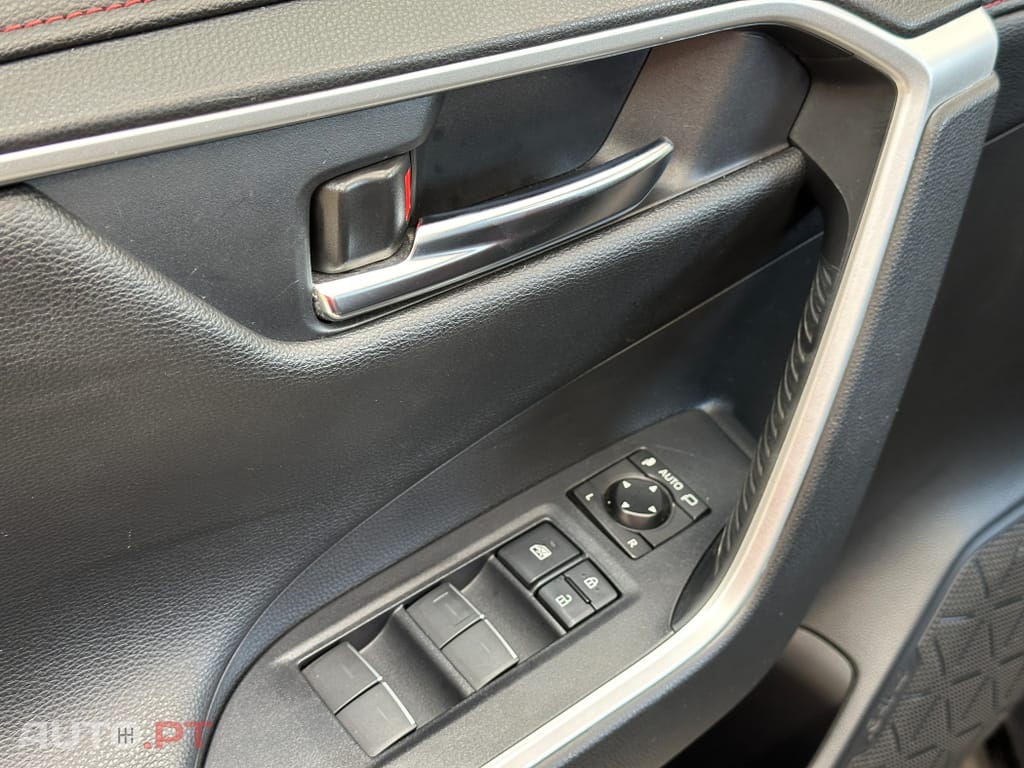 Toyota RAV4 2.5 HDF Plug-in Comfort AWD-i