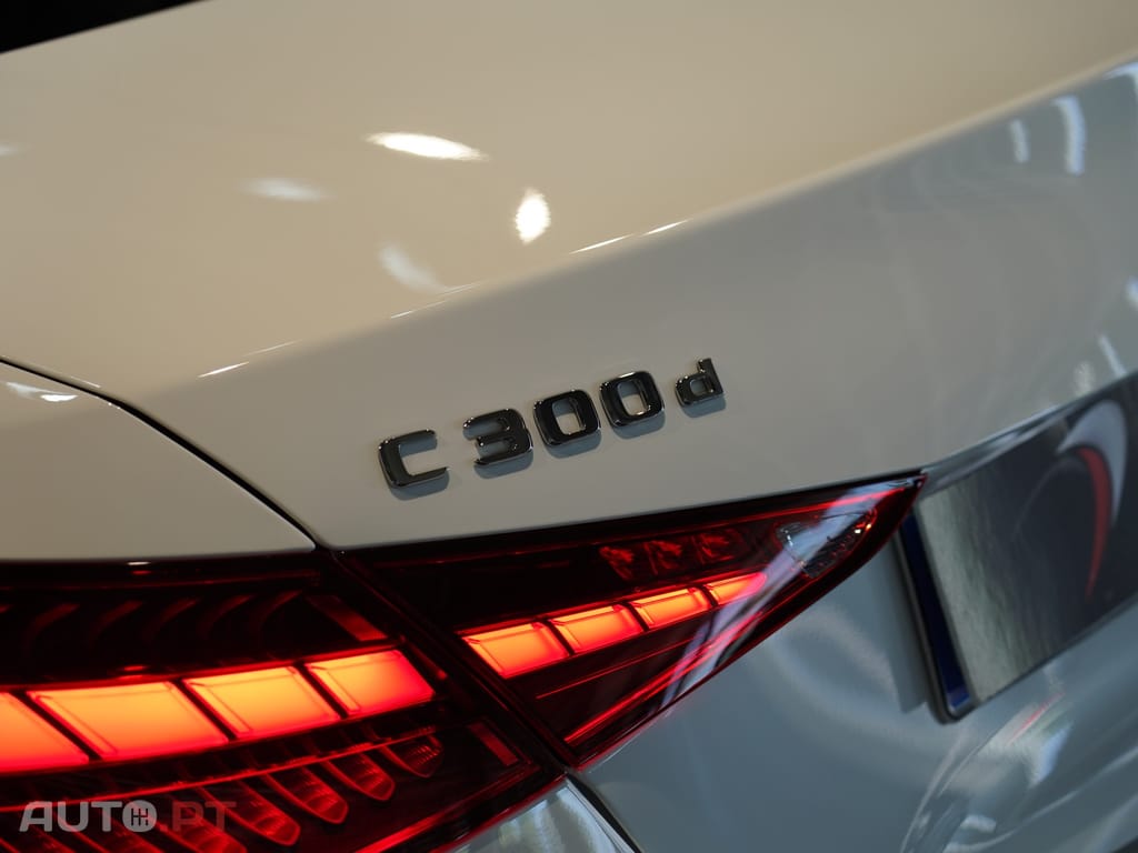 Mercedes-Benz C 300 d AMG Line