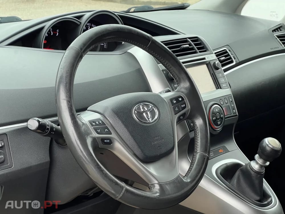 Toyota Verso 2.0 D-4D Comfort