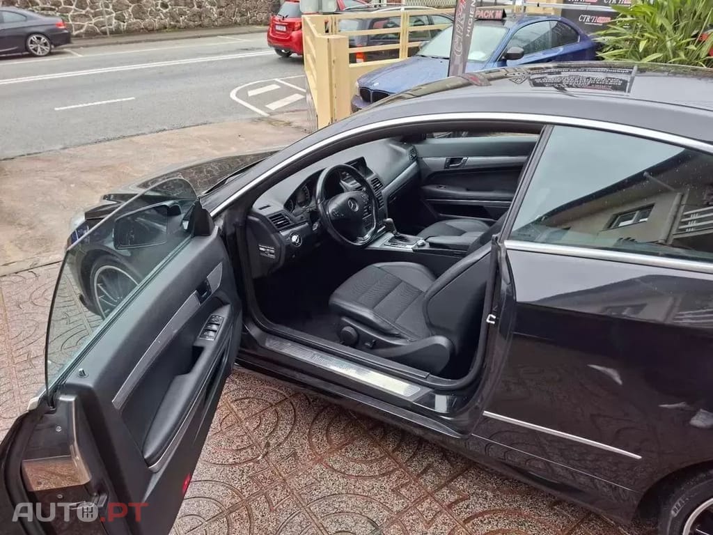 Mercedes-Benz E 250 E 250