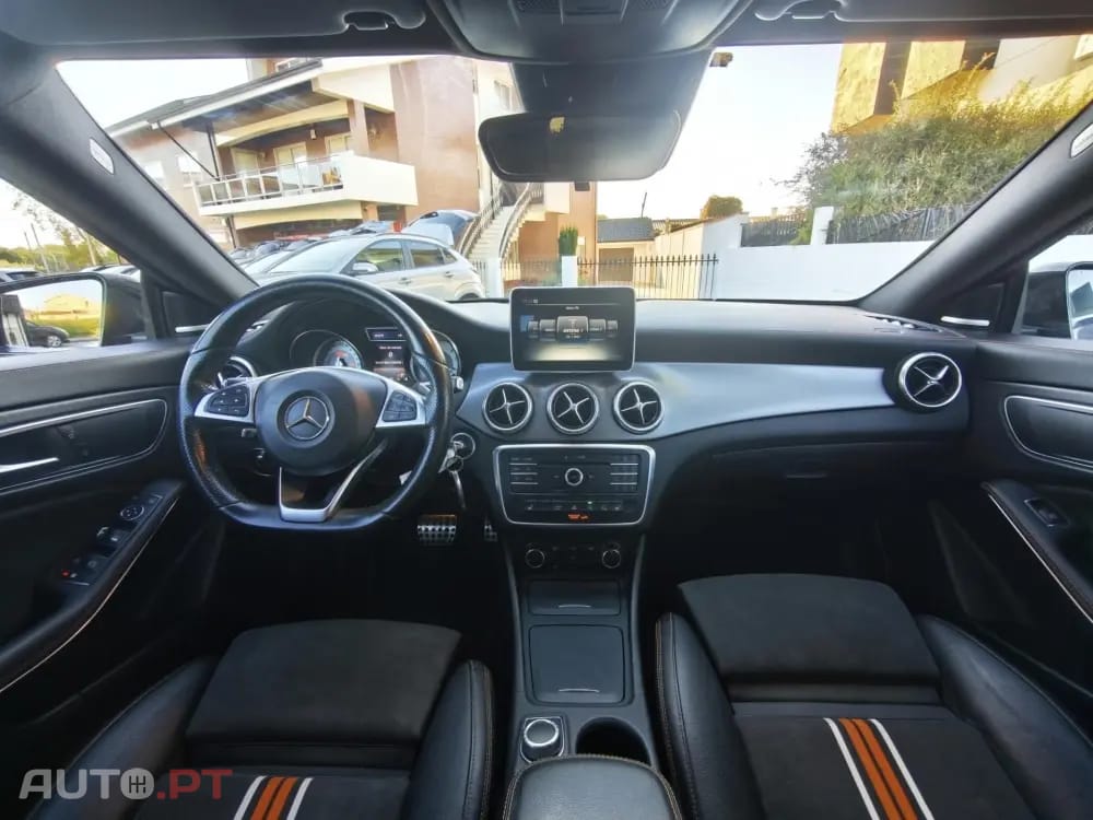 Mercedes-Benz CLA 220 (CDI) d 4Matic 7G-DCT Orange Art Edition