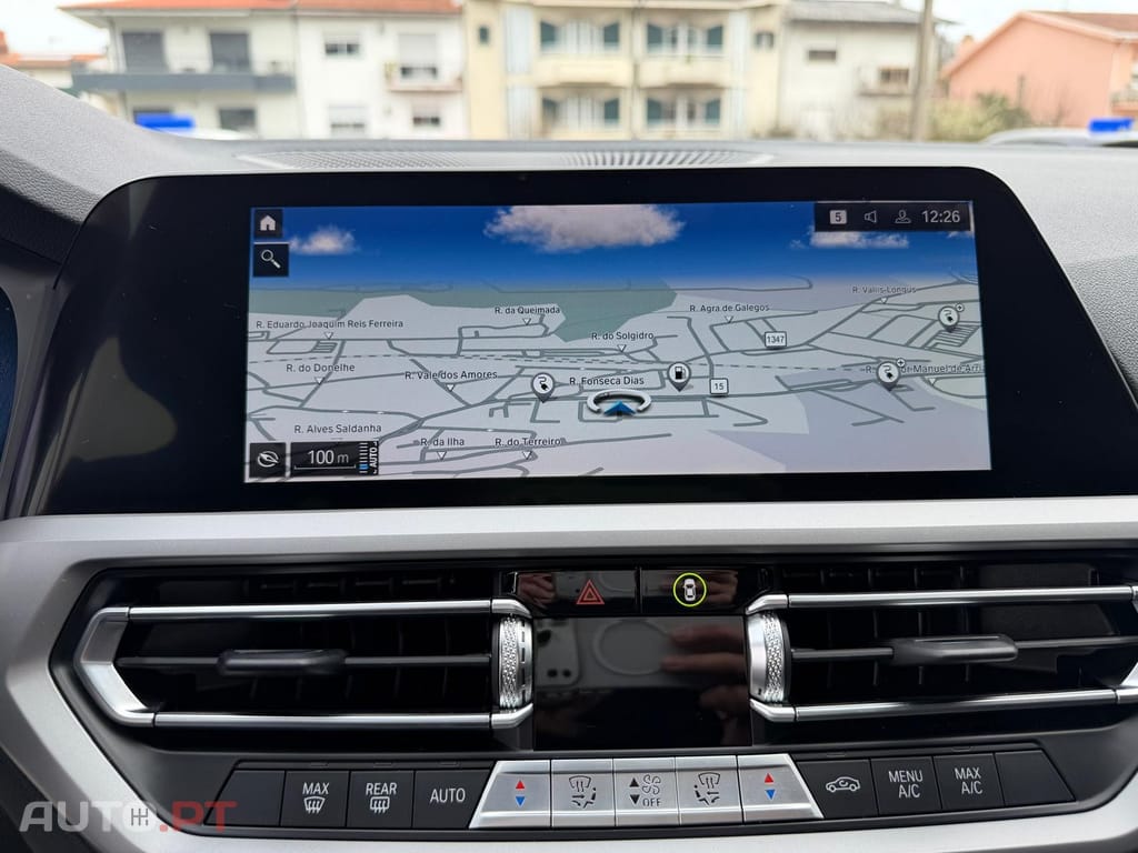 BMW 320 e Line Sport Auto