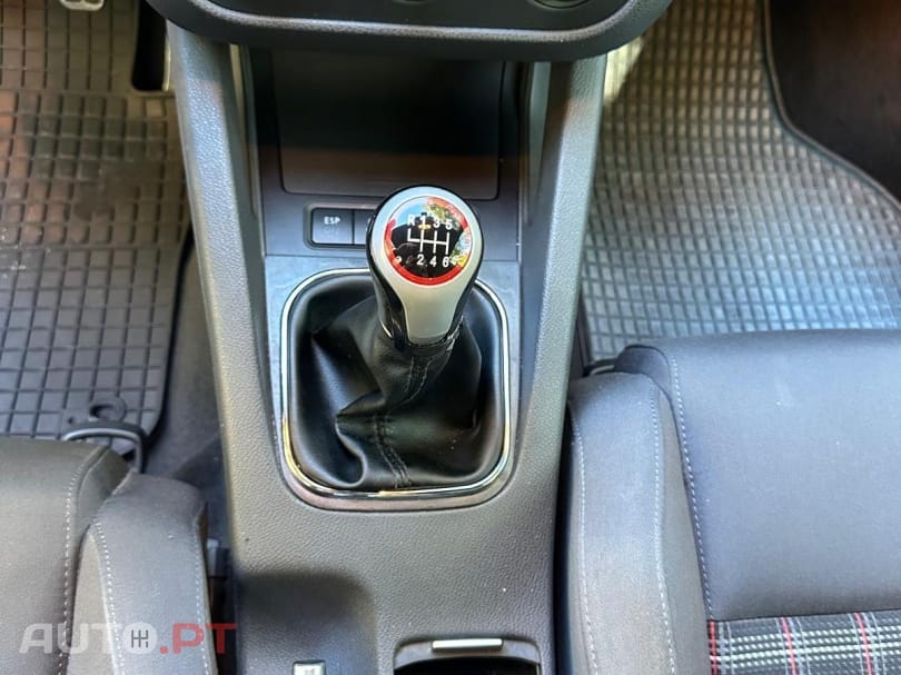 Volkswagen Golf 2.0 GTi
