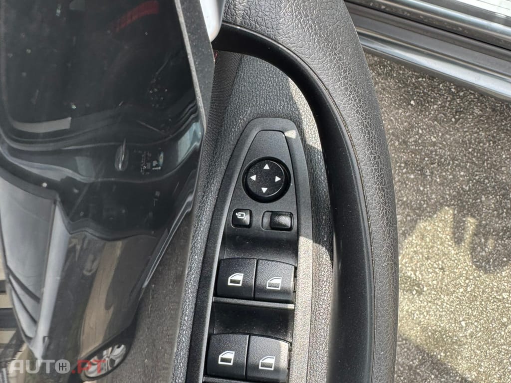BMW X1 16 d sDrive Line Sport