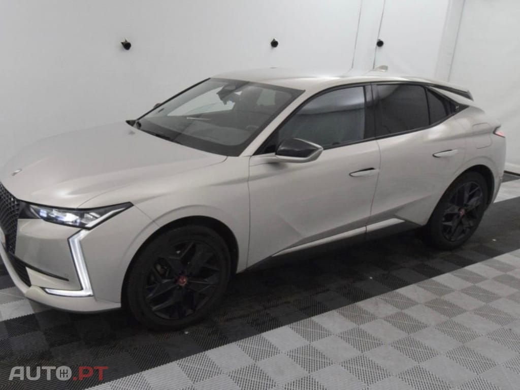 DS DS4 E-Tense Performance Line EAT8