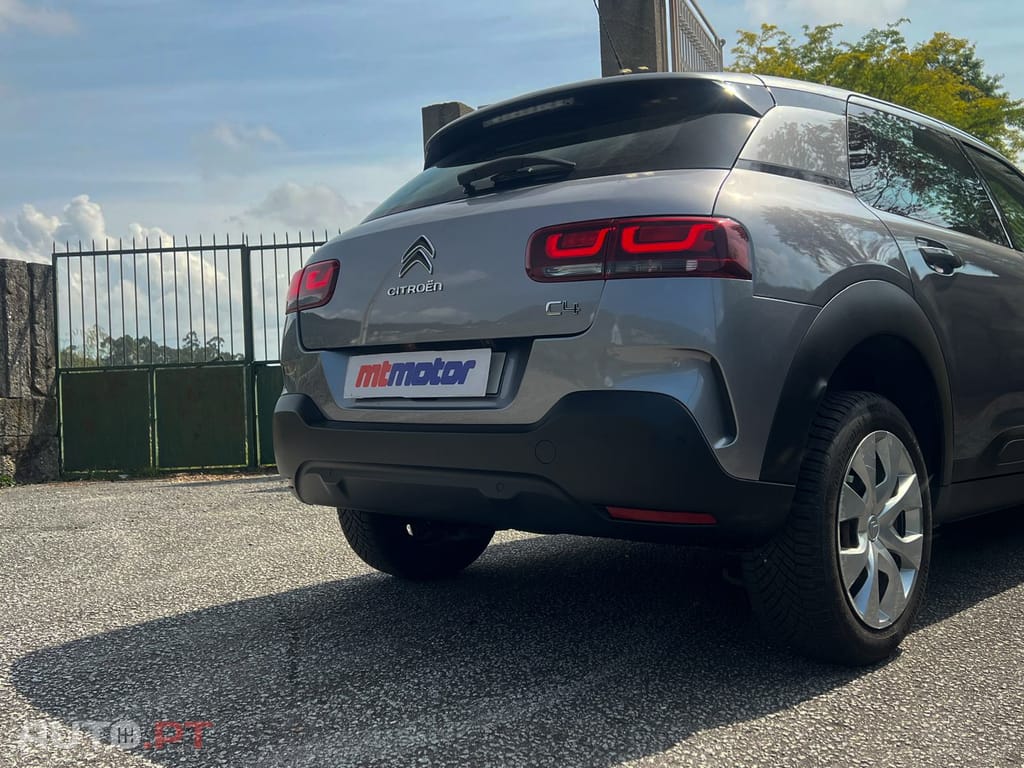 Citroen C4 Cactus SHINE 1.6 e-HDI