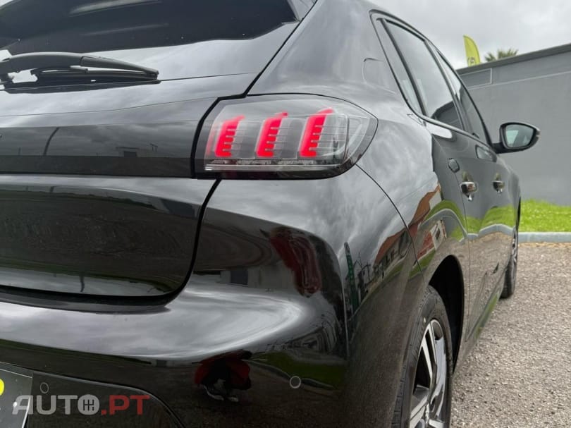 Peugeot 208 1.2 PureTech Allure Pack