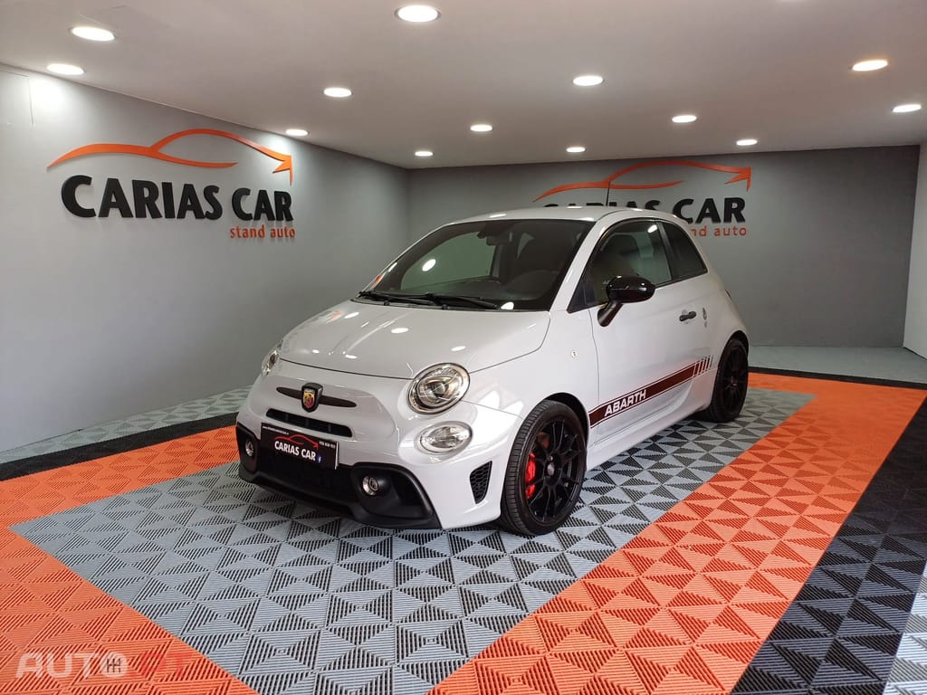 Fiat 500 Abarth 595 Competizione 70 anos