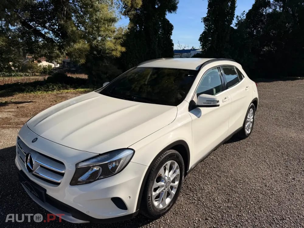 Mercedes-Benz GLA 180 d SENSATION