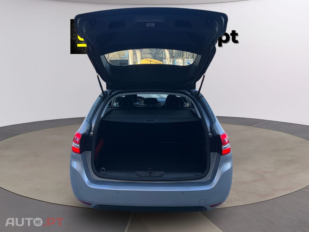 Peugeot 308 SW 1.2 PureTech 