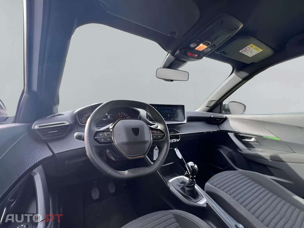 Peugeot 2008 1.2 PureTech 100 Active 5P