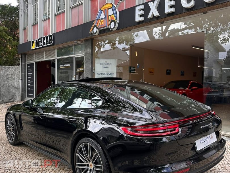 Porsche Panamera 4 S