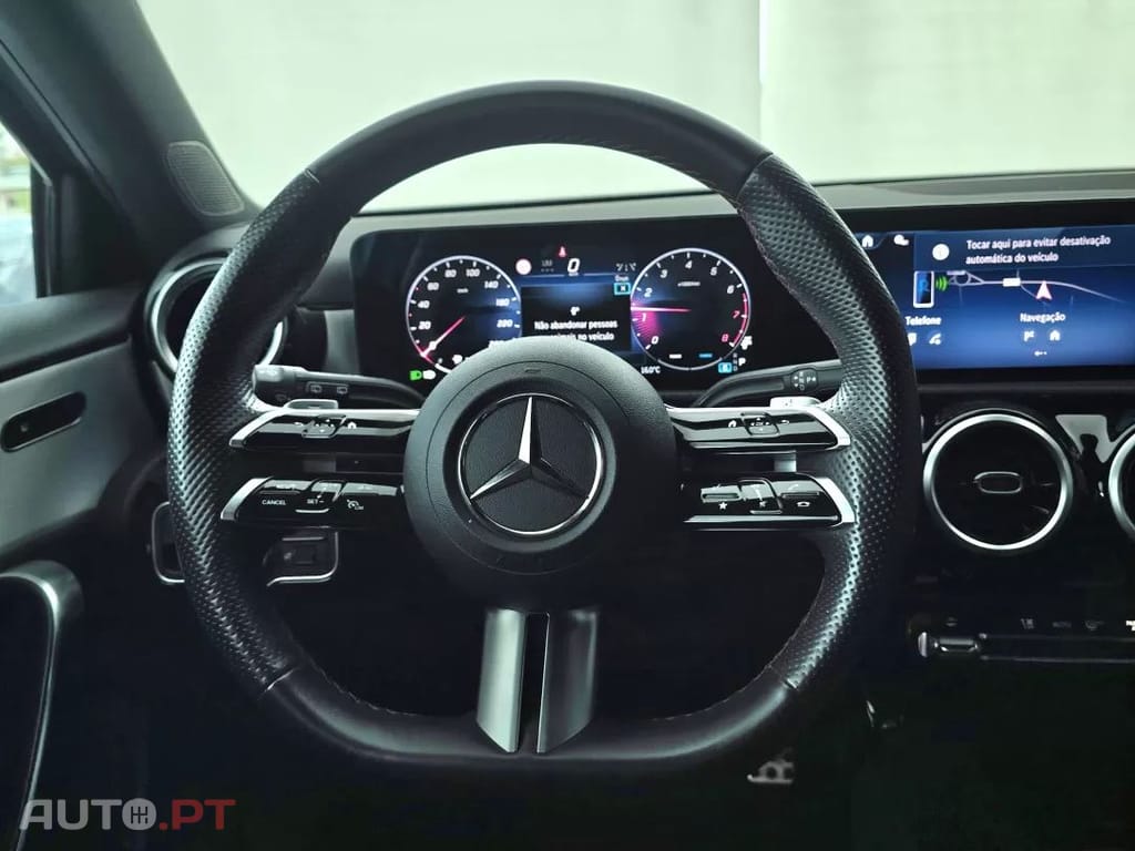 Mercedes-Benz A 200 AMG Line