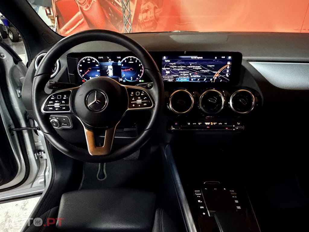 Mercedes-Benz GLA 180 7G-DCT Edition Progressive Line