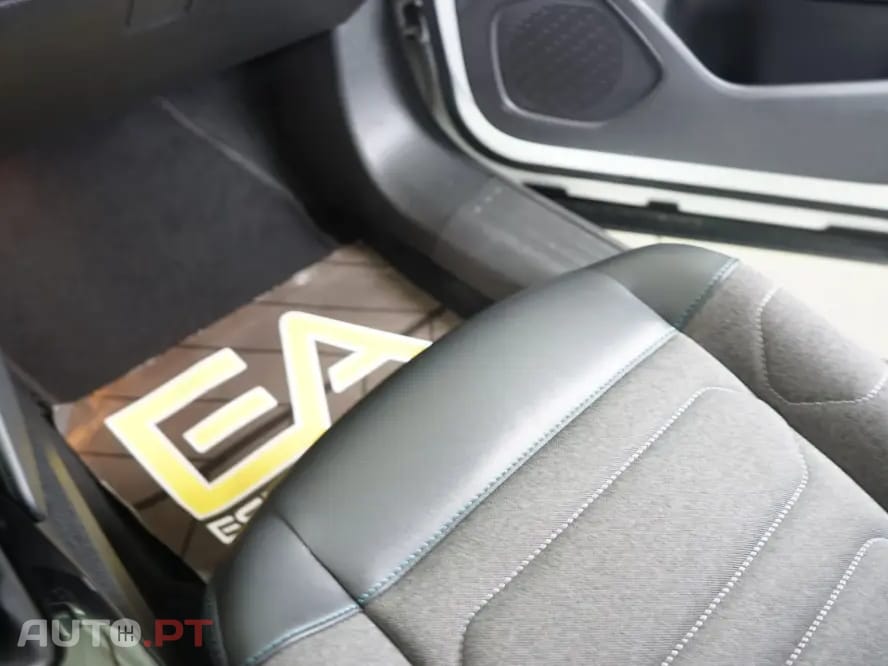 Citroen C4 1.2 PureTech Shine