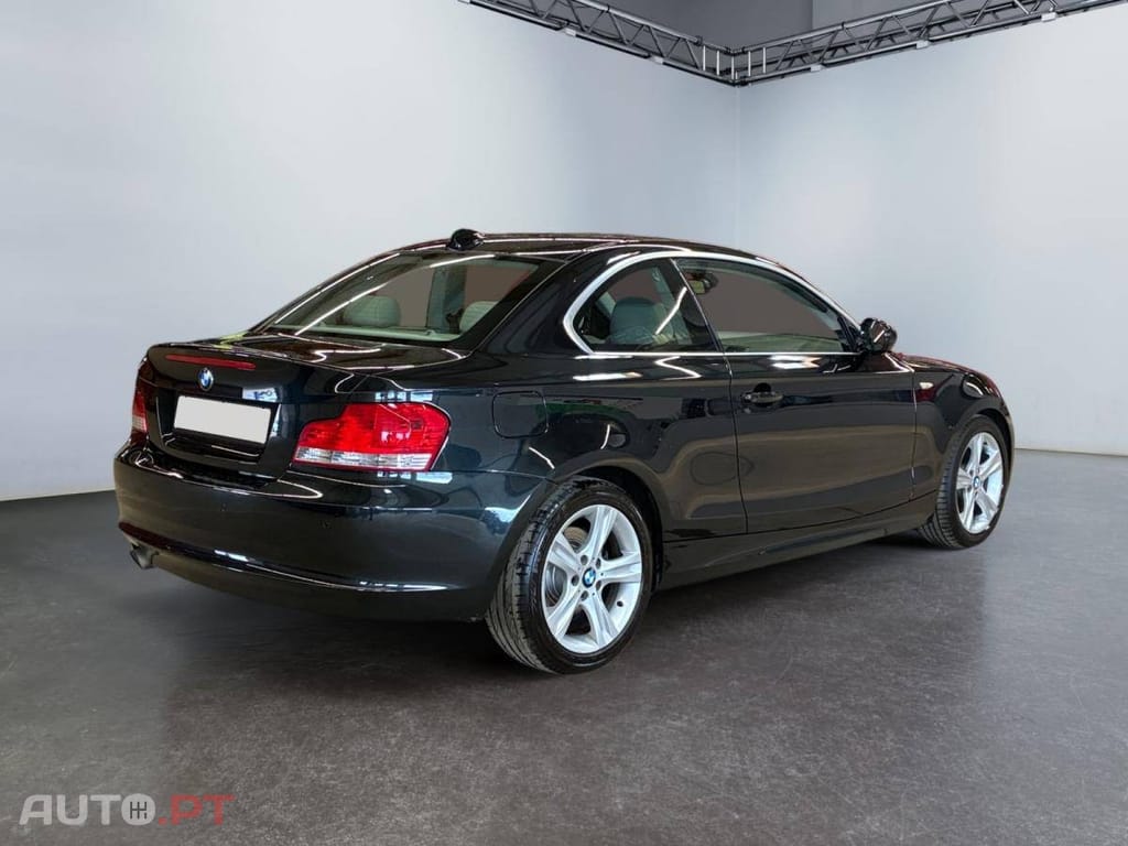 BMW 120 i Edition Confort