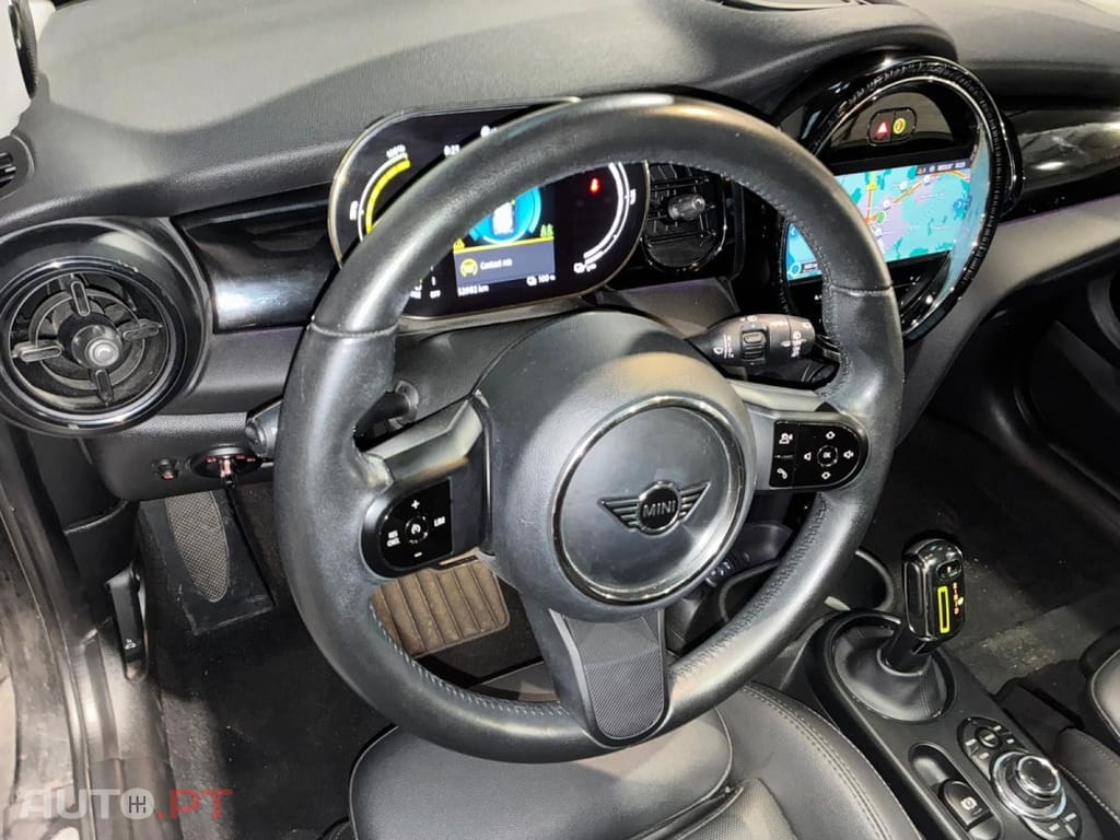 MINI Electric Cooper SE Essential