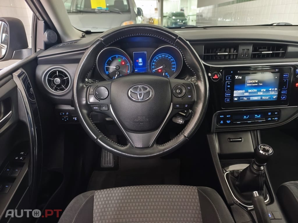 Toyota Auris Touring Sports 1.4 D-4D Comfort+Pack Sport